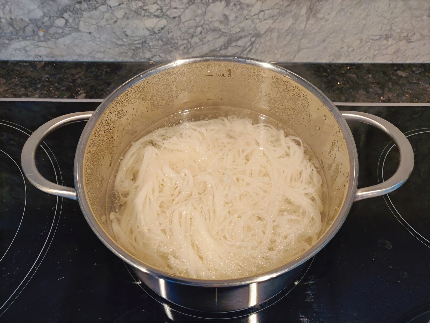 noodles in pot